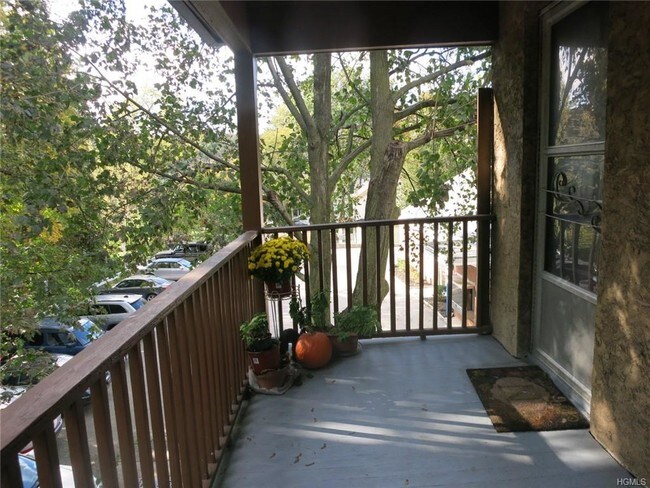 504 Ashford Ave Unit 2E, Ardsley, NY 10502 Apartment for