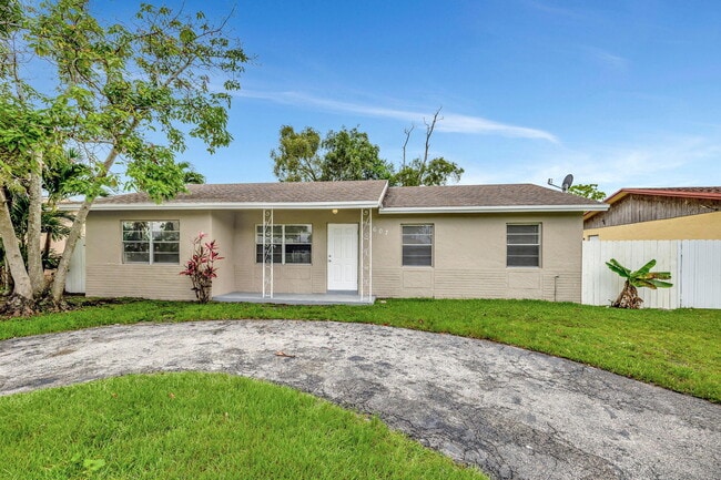 Foto del edificio - 607 SW 76th Terrace