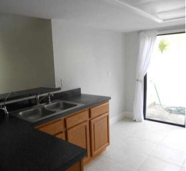 Foto del edificio - 1007 Saddleback Ridge Rd