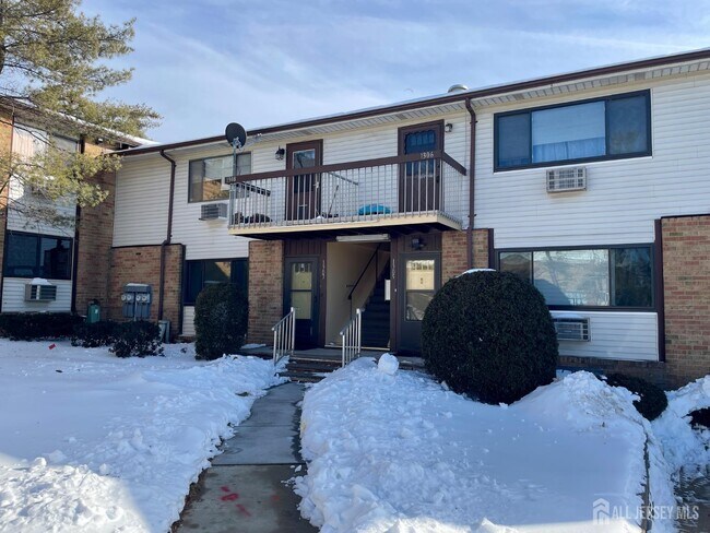 Foto del edificio - 1307 cricket Ln