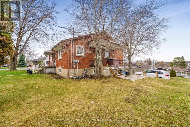 Photo du bâtiment - 1652 CHENE STREET