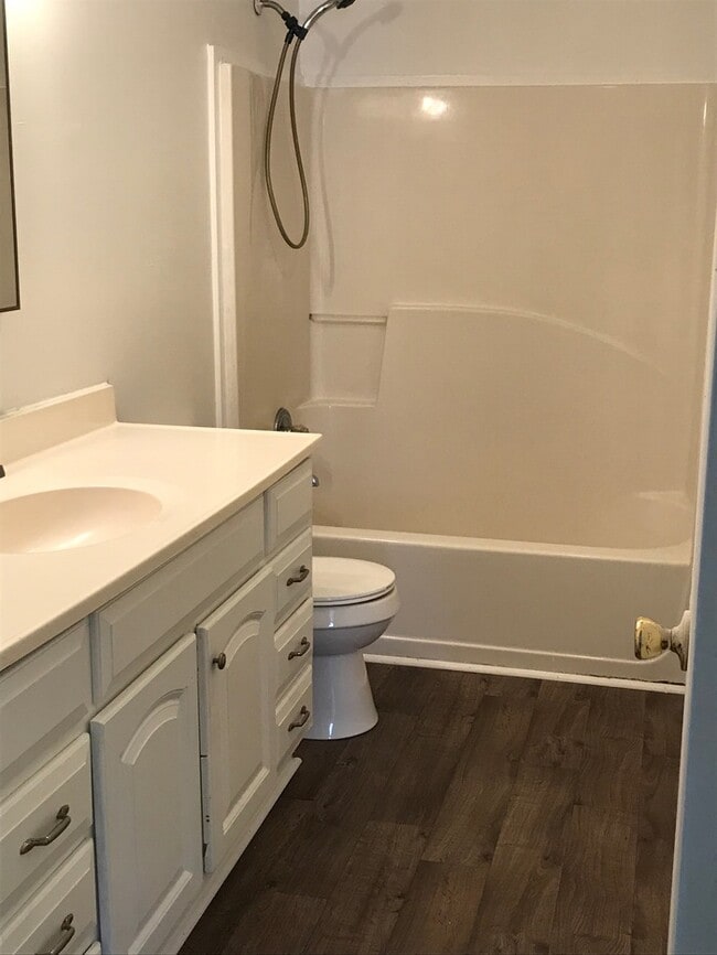 Foto del edificio - 414 B Timmy Lane