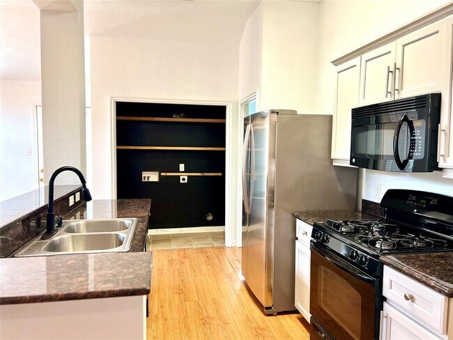 Foto del edificio - 15405 Baker Meadow Loop