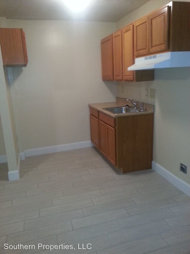 Foto principal - 1605 Broadway St