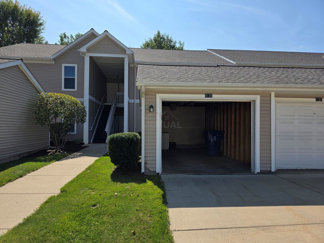 Photo - 8130 Autumn Woods Tr, ypsilanti, MI 48198 - 2 BR 2 BA condo
