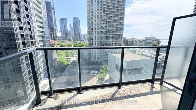 Building Photo - 70 Queens Wharf Rd
