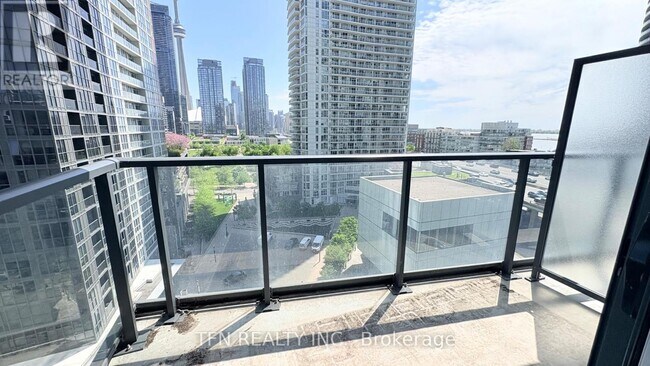Photo du bâtiment - 70 Queens Wharf Rd