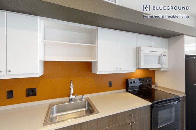 Foto del edificio - 5200 Iron Horse Pkwy