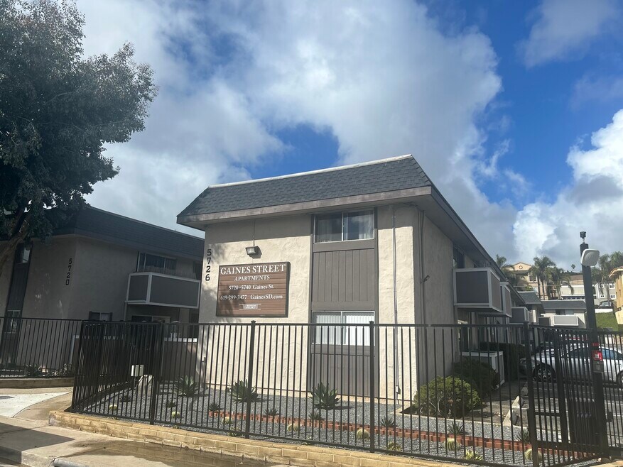 Gaines Street Apartment