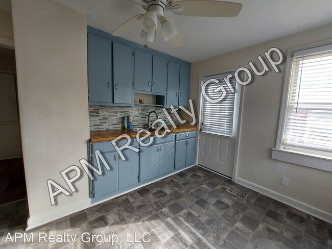 Building Photo - 2 br, 1 bath House - 108 Kilbourne Rd