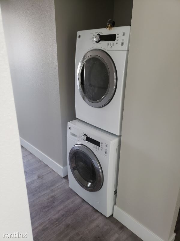 Foto del edificio - 726 Stoddard St