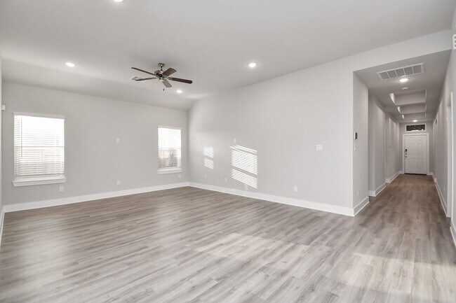 Foto del edificio - 7510 Terramar Bay Ln