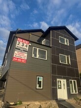 Building Photo - 267 Traverse Av