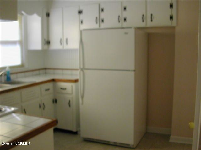 Building Photo - 372 NC-210