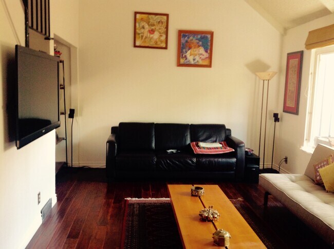 Foto del edificio - 503 Pine Wood Ln
