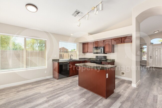 Foto del edificio - 3917 E Tanzanite Ln