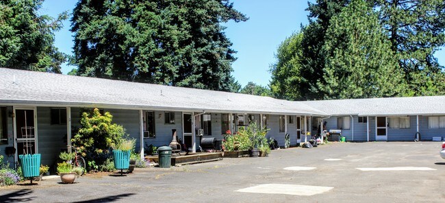 Building Photo - Garden Court Apartments