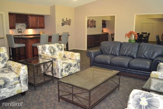 Foto del edificio - 9350 Collegeview Rd