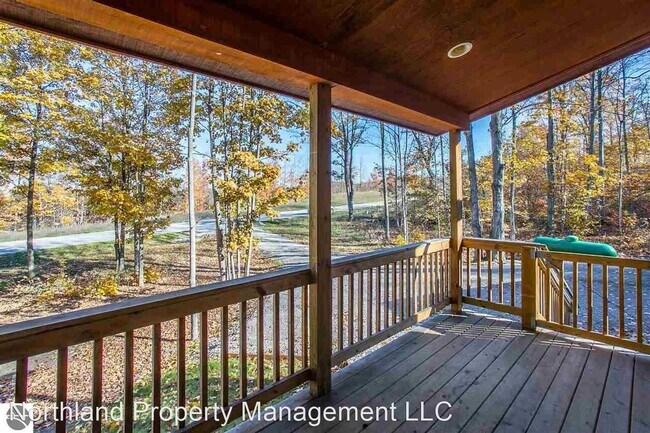 Building Photo - 3 br, 2 bath House - 8614 S. Elizabeth Dr