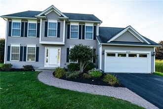 Building Photo - 649 Kayloc Cir