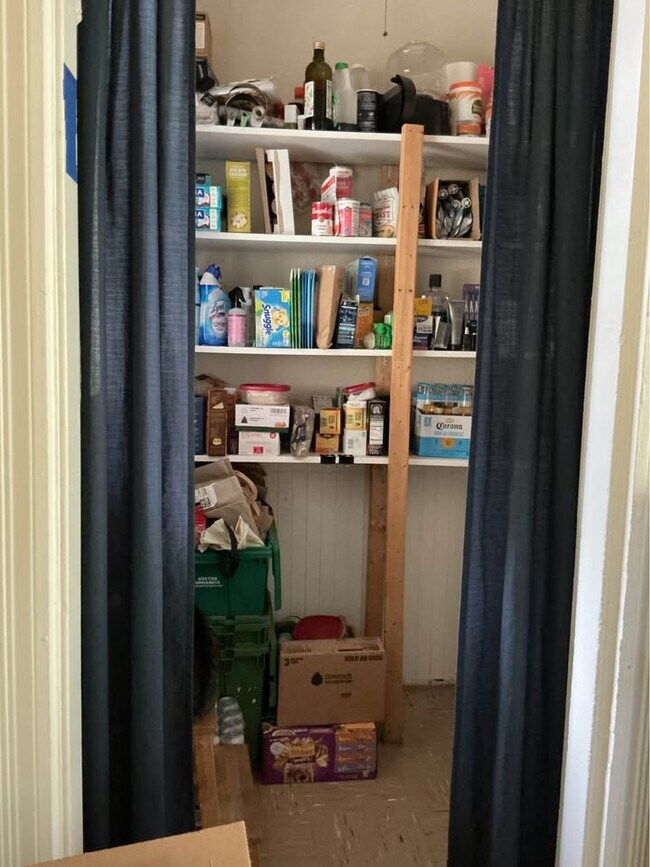 Foto del edificio - 78 Aldie St