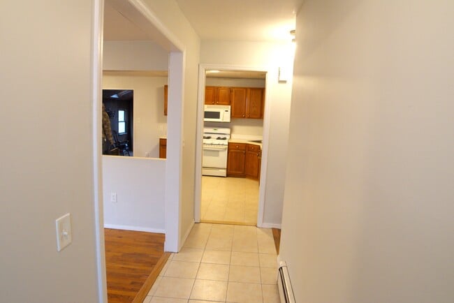 Foto del edificio - 393 Patton Ave