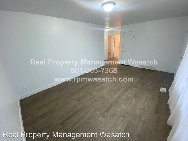 Foto del edificio - 5 br, 2 bath House - 5441 W Red Lodge Dr