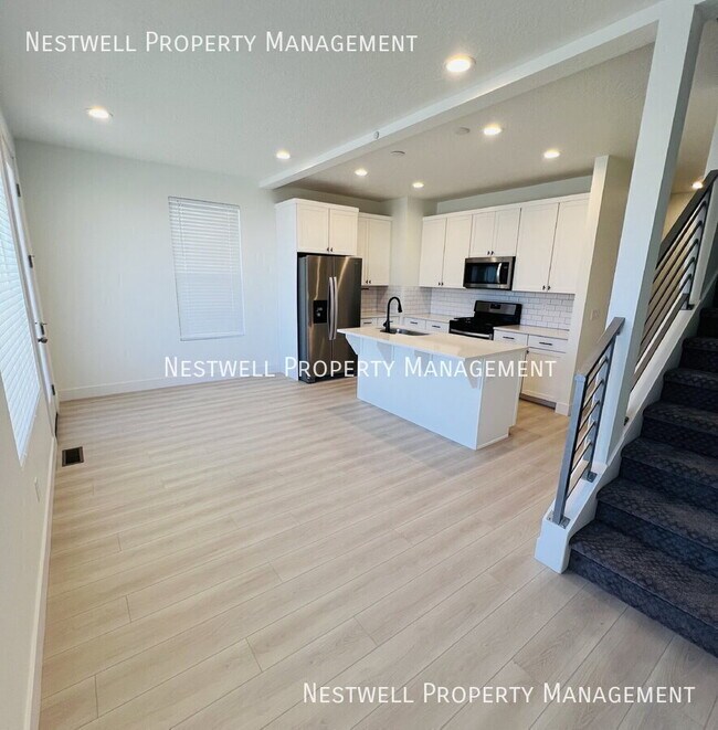 Building Photo - 10746 S Porcini Dr