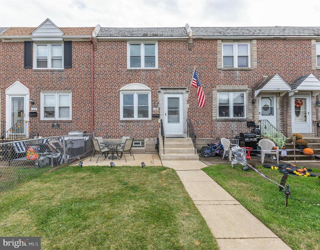 Primary Photo - 126 Academy Rd