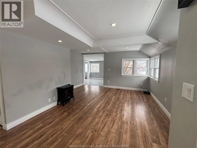 Building Photo - 3398 Byng Rd