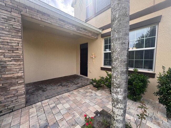 Building Photo - 4 Bedroom/3 Bathroom Enclave at Terra Bella