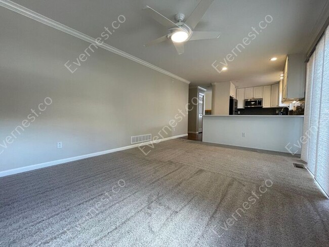 Building Photo - 4611 S Abilene Cir