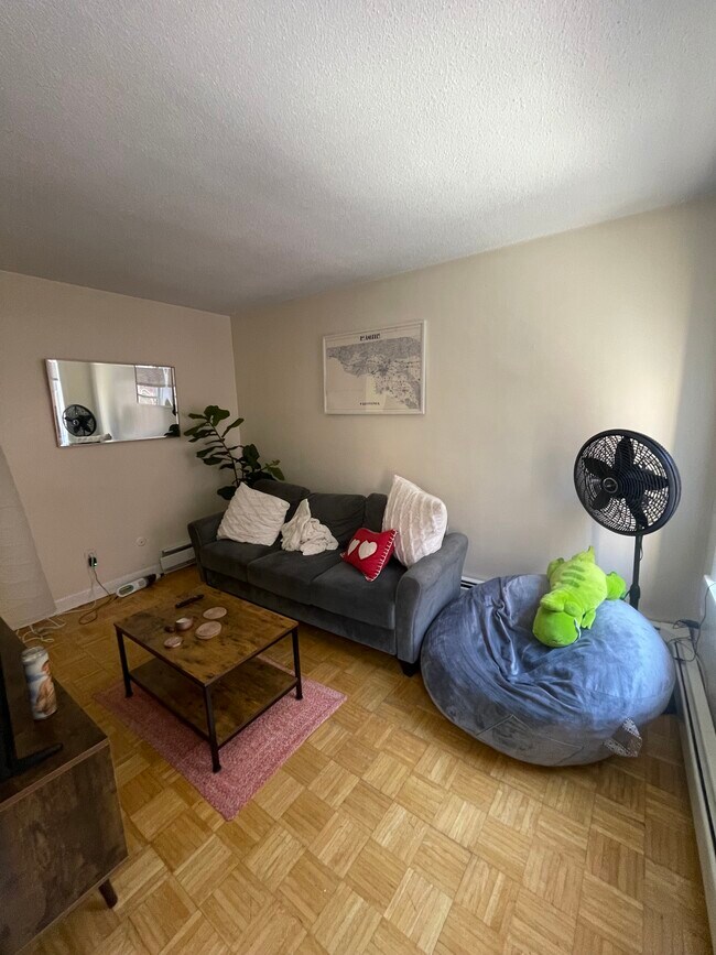 Foto del edificio - 36 Garden St