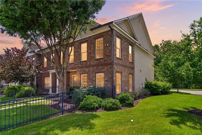 Foto del edificio - 920 Westmoreland Circle Northwest