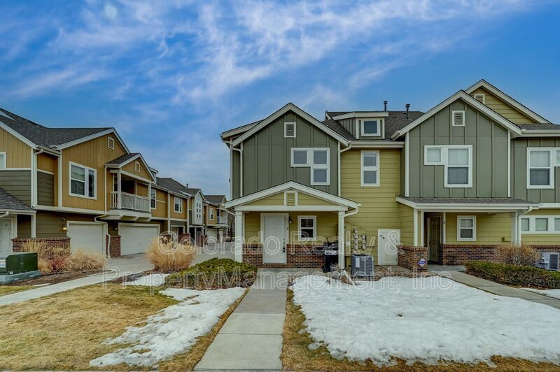 11877 Oak Hill Way Unit F, Henderson, CO 80640 Condo for Rent in