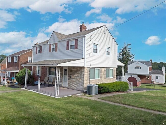 Building Photo - 1502 Milan Ave