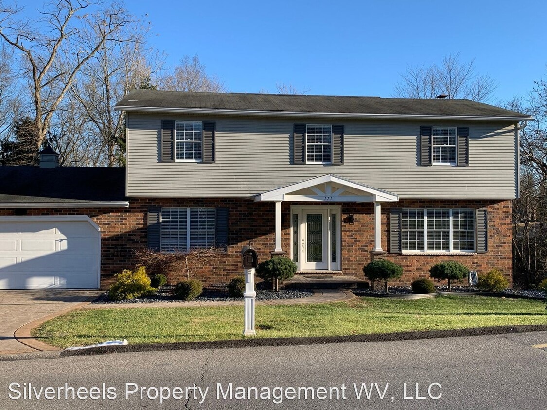 Primary Photo - 3 br, 2.5 bath House - 171 North Hills Drive