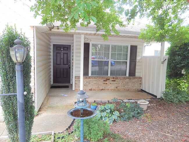Building Photo - 1454 Cimarron Pkwy