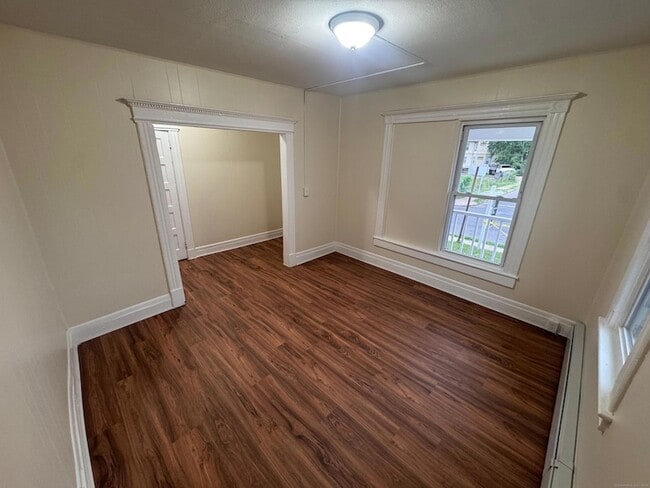 Photo - 17 Roosevelt St Apartment