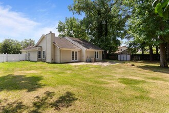 Building Photo - 609 Maxwood Ct