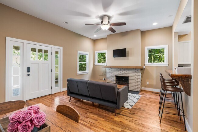 Building Photo - Home for rent in Southside!!