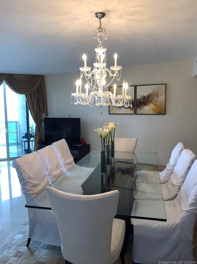 Foto del edificio - 17201 Collins Ave