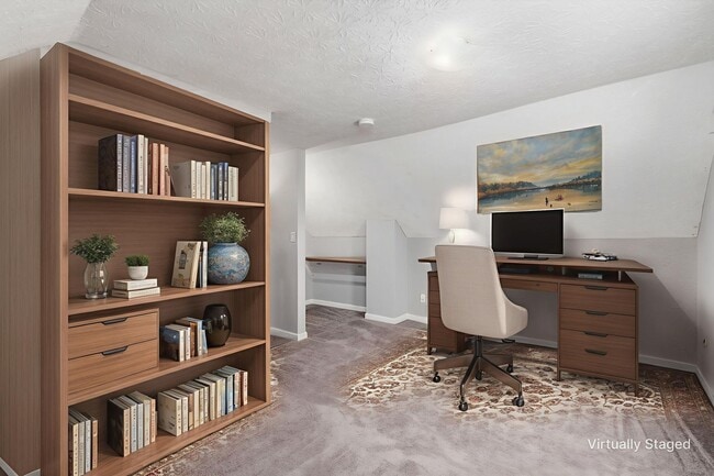 Building Photo - 78/80 Meek