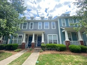 Building Photo - 252 Hurston Cir