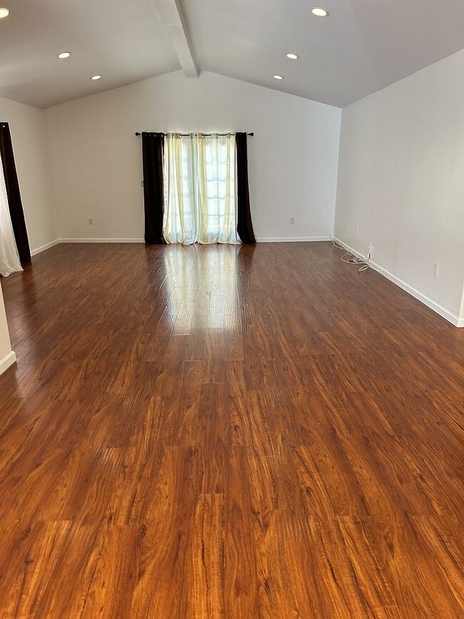 Building Photo - 17407 Califa St