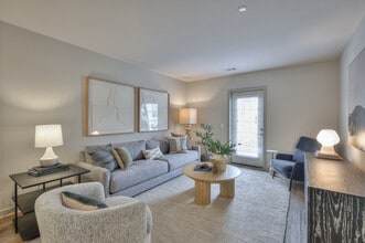 Building Photo - Southcrest Reserve