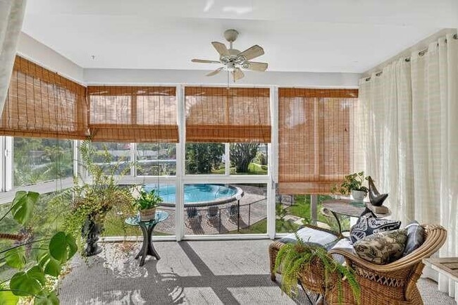 Foto del edificio - 1200 SW 12th Ave