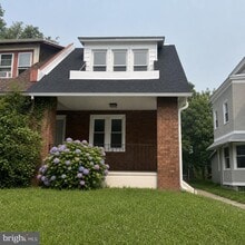 Building Photo - 303 Vernon Rd