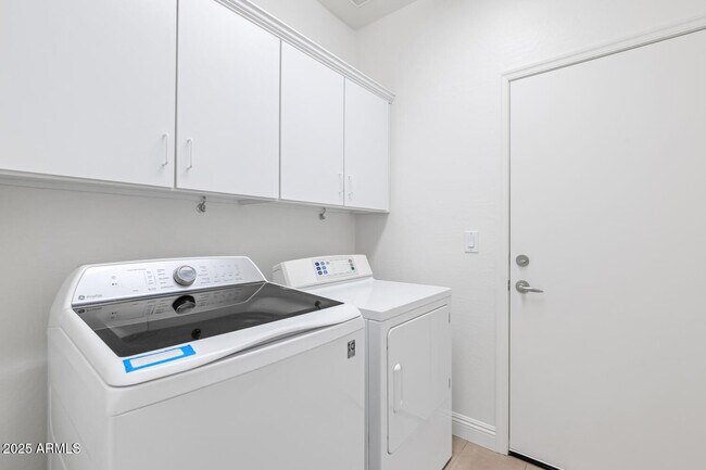 Foto del edificio - 39148 N Acadia Way