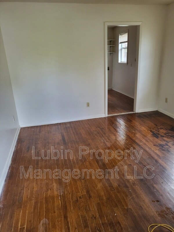 Foto del edificio - 2253 Marble Ave